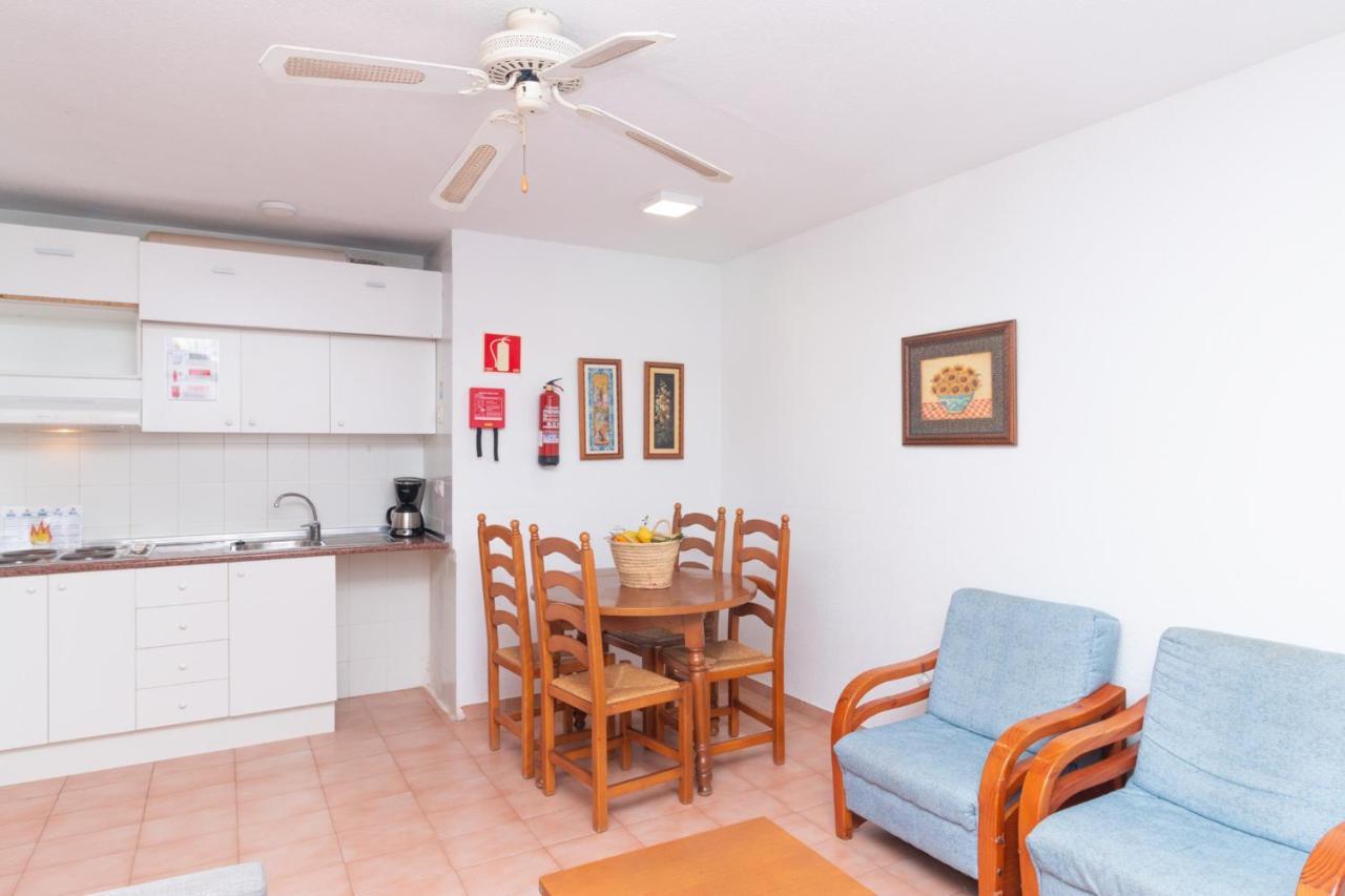 Bungalows Aparto Residence Galetamar 칼페 외부 사진