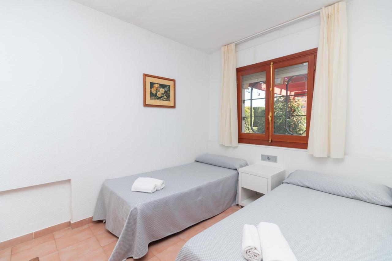 Bungalows Aparto Residence Galetamar 칼페 외부 사진