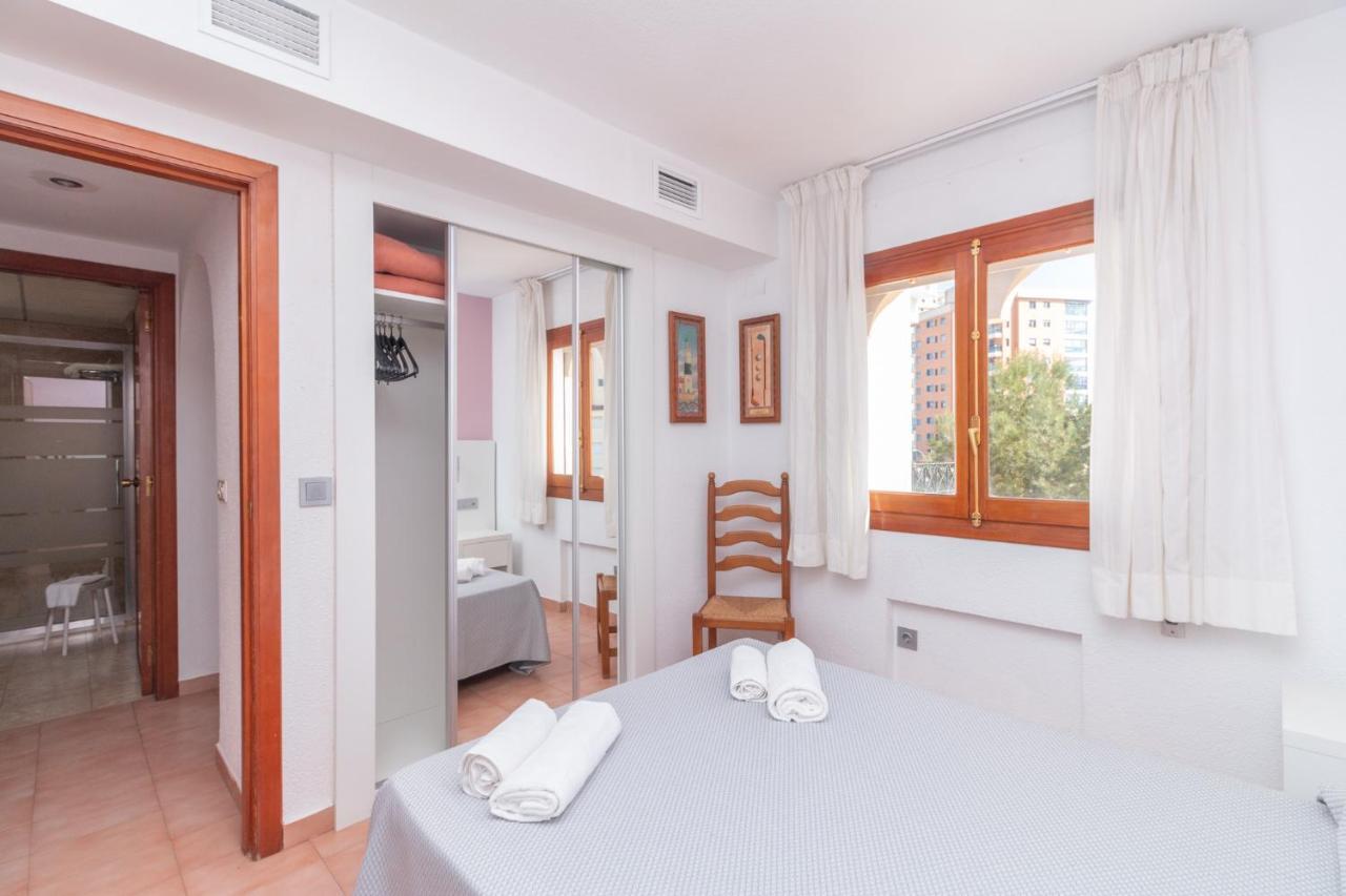 Bungalows Aparto Residence Galetamar 칼페 외부 사진