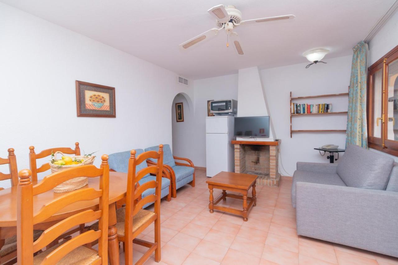 Bungalows Aparto Residence Galetamar 칼페 외부 사진